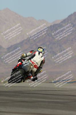 media/Oct-06-2024-Race Pace (Sun) [[d7d39ec7ad]]/10-Turn 9 Backside (1105am)/